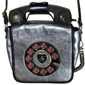 RETRO BETSEY JOHNSON Kitsch Silver Phone Crossbody Bag